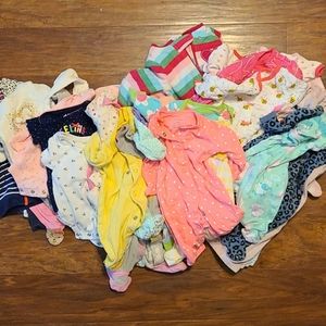 Lot of Newborn Clothes NB 36 pieces